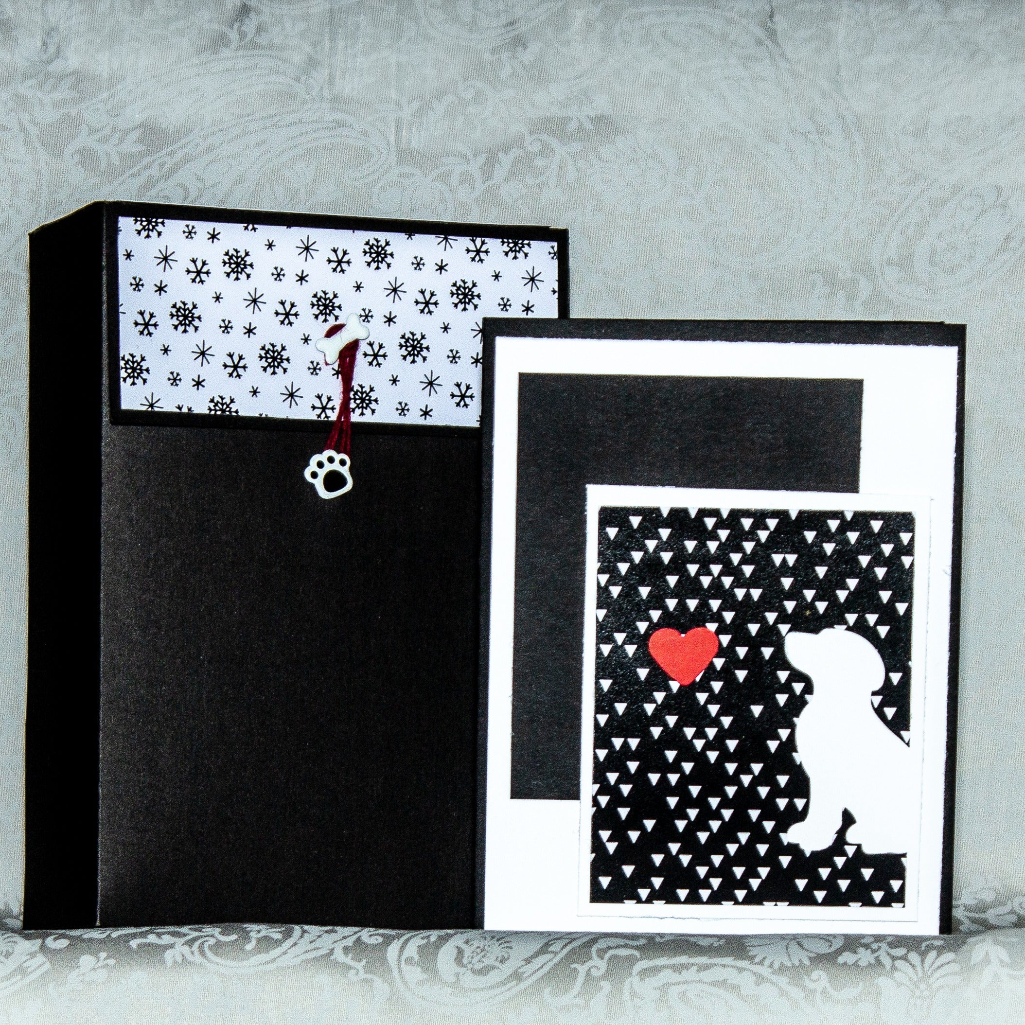 A Bark with a Heart Card Set